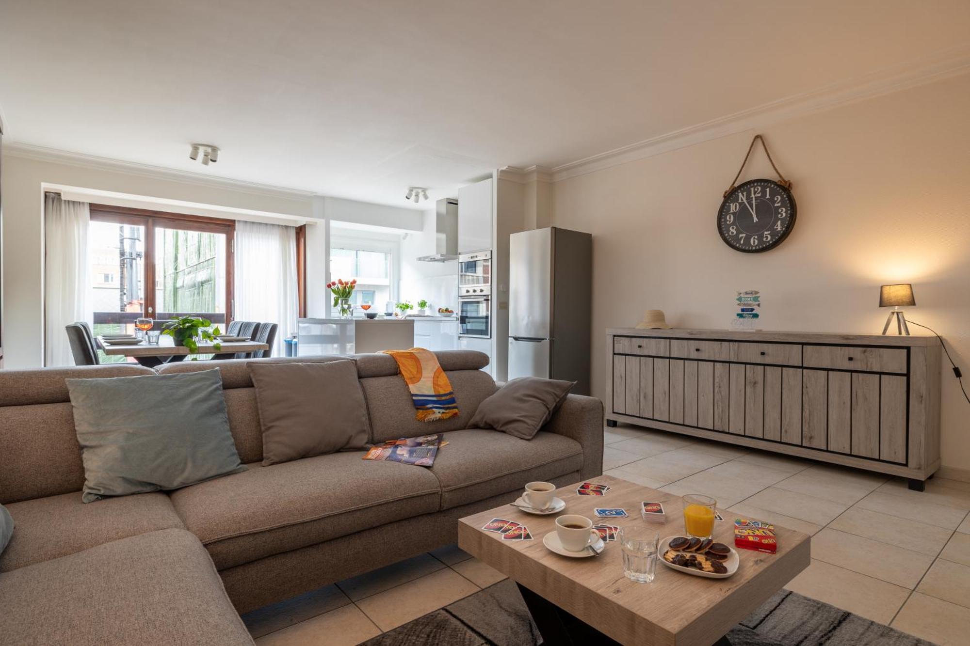 Apartment Weloveoostende - Newly Renovated Large 150m From The - Including Bed Sheets And Final Clea-ning *